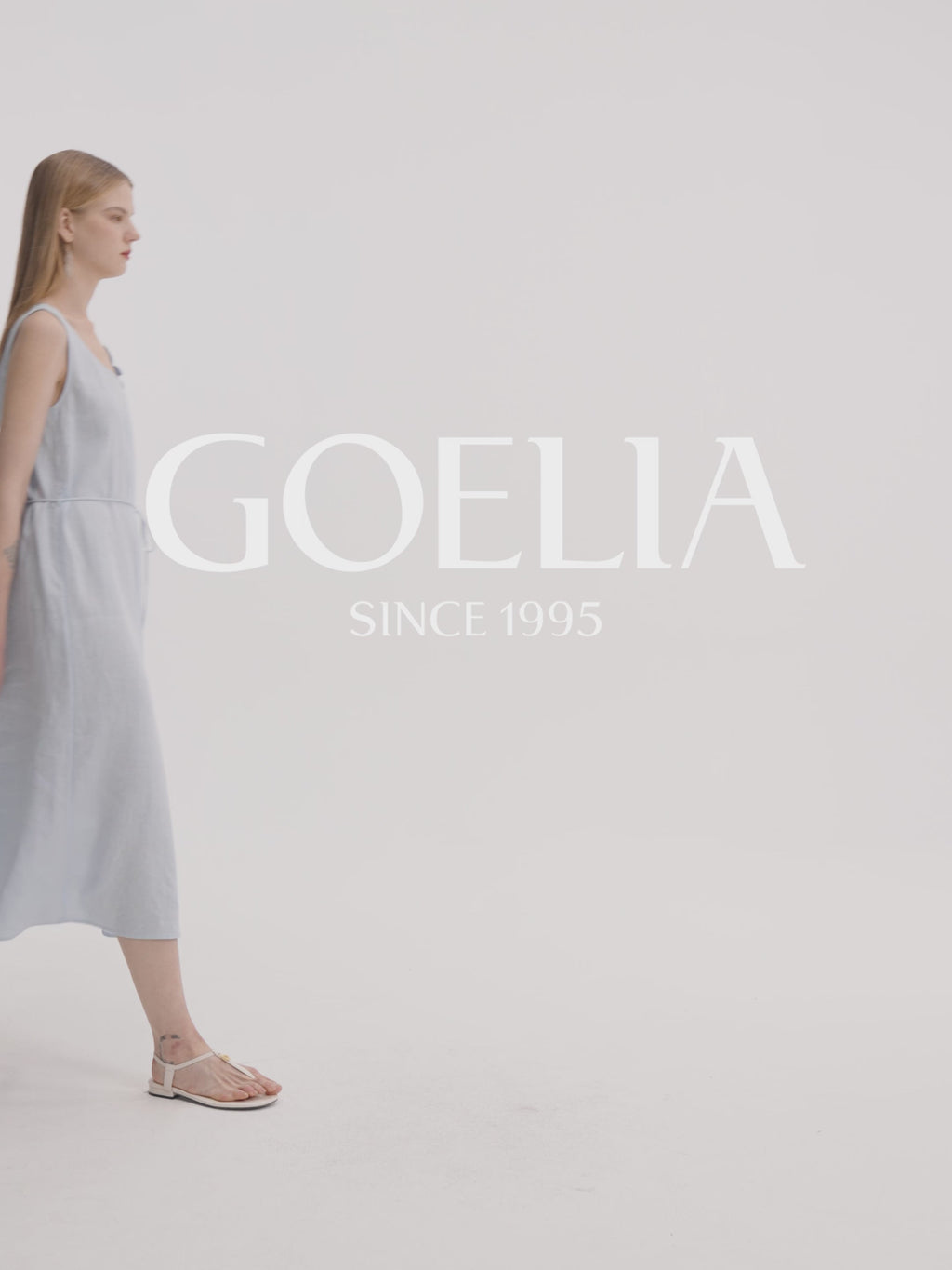 Linen U-Neck Dress