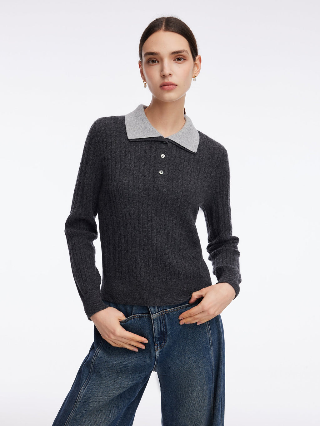 H-Line Structured Shoulder Knit Top