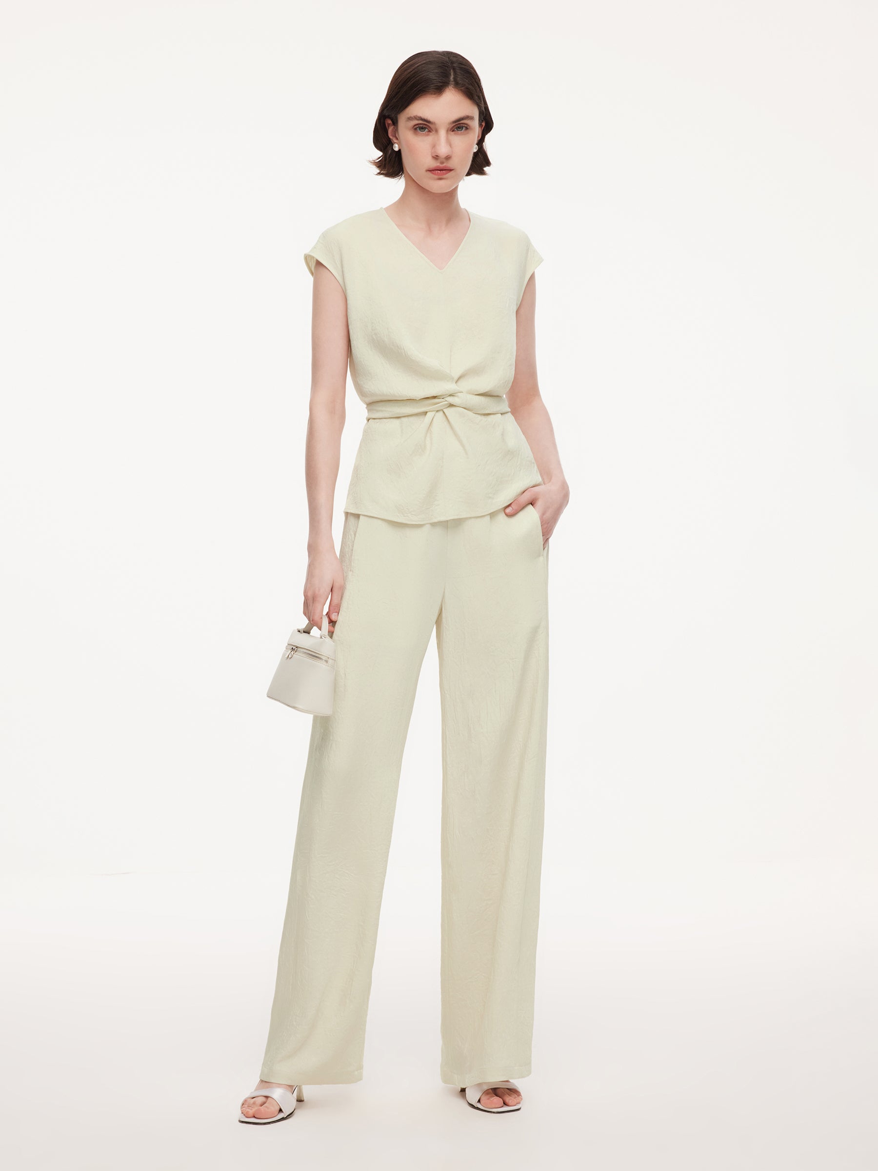 Silky-Luster Slimming Pants