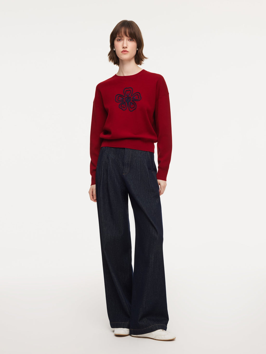 Round Neck Floral Loose Sweater