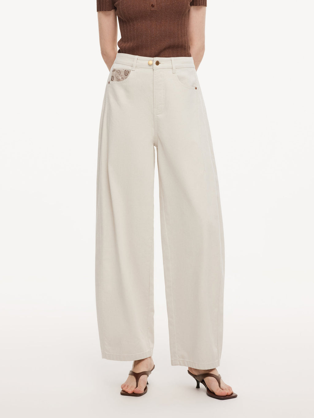 High-Cotton Curved Leg Jeans