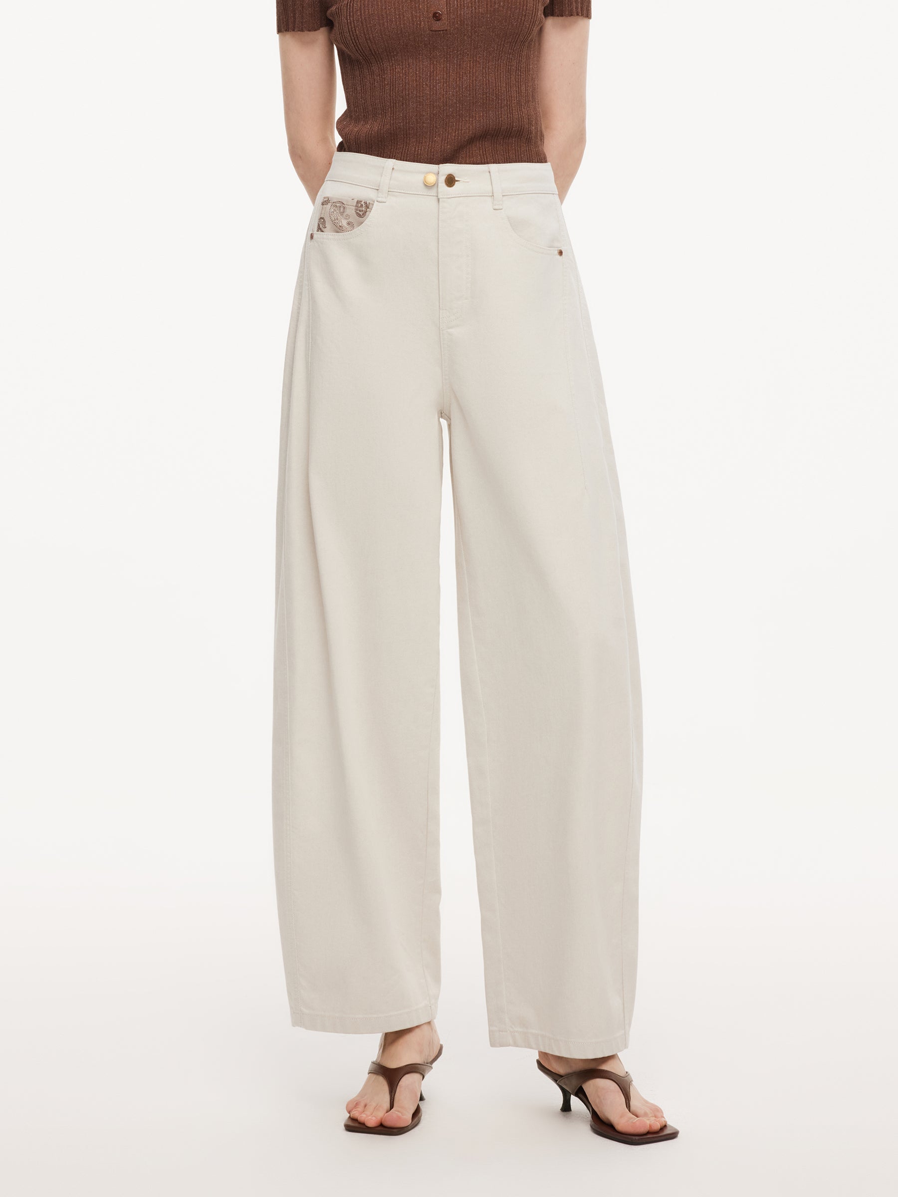 High-Cotton Curved Leg Jeans