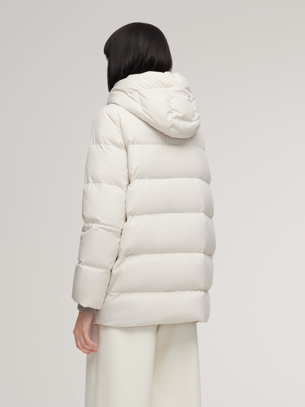 H-Line Mid-Short Coat