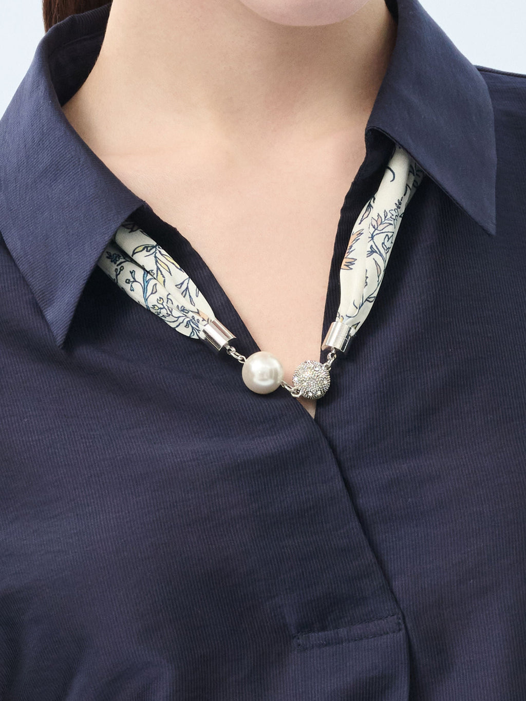Tencel Loose Scarf Blouse