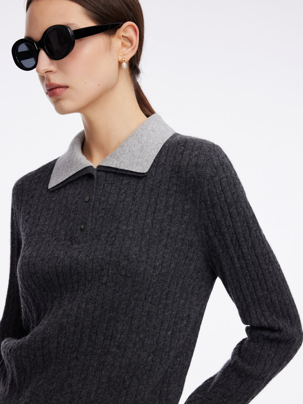 H-Line Structured Shoulder Knit Top
