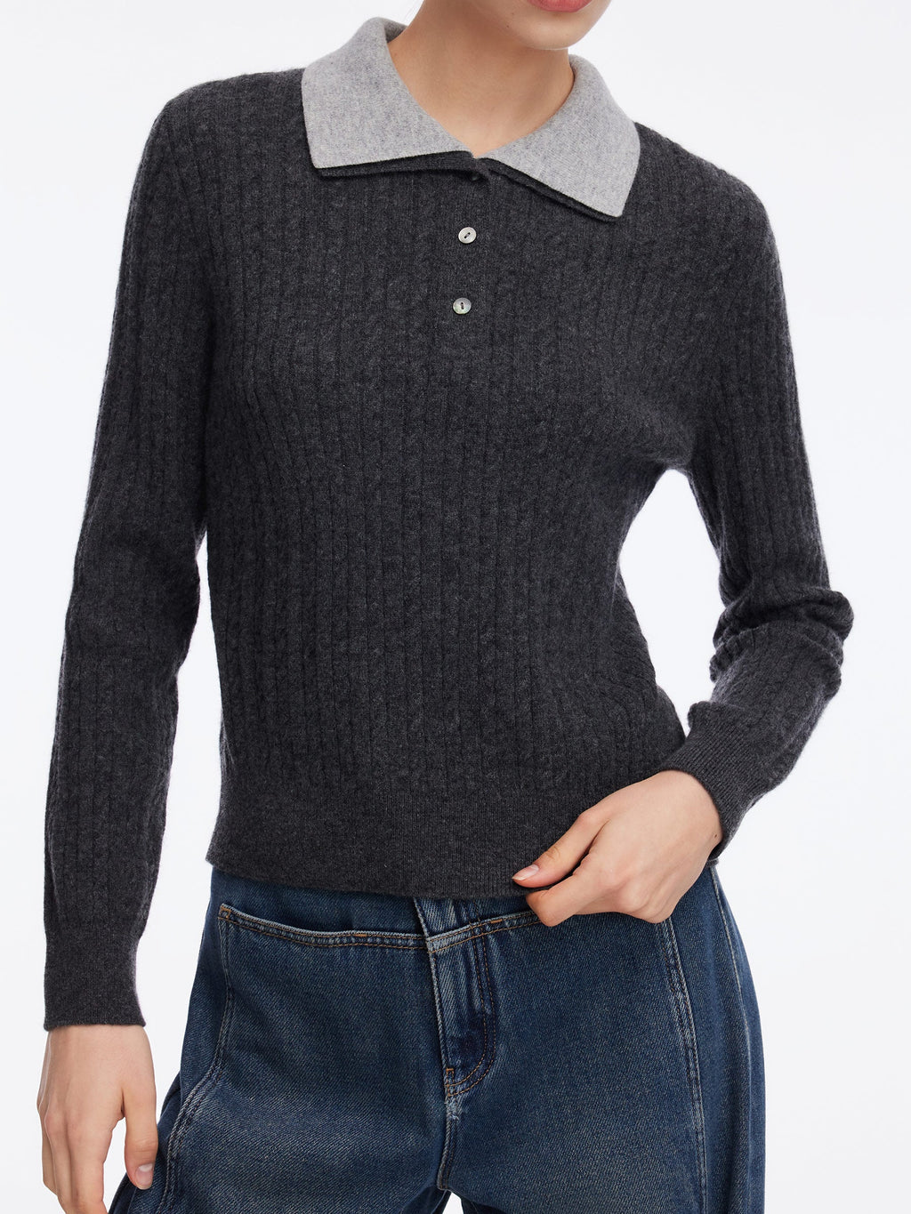 H-Line Structured Shoulder Knit Top