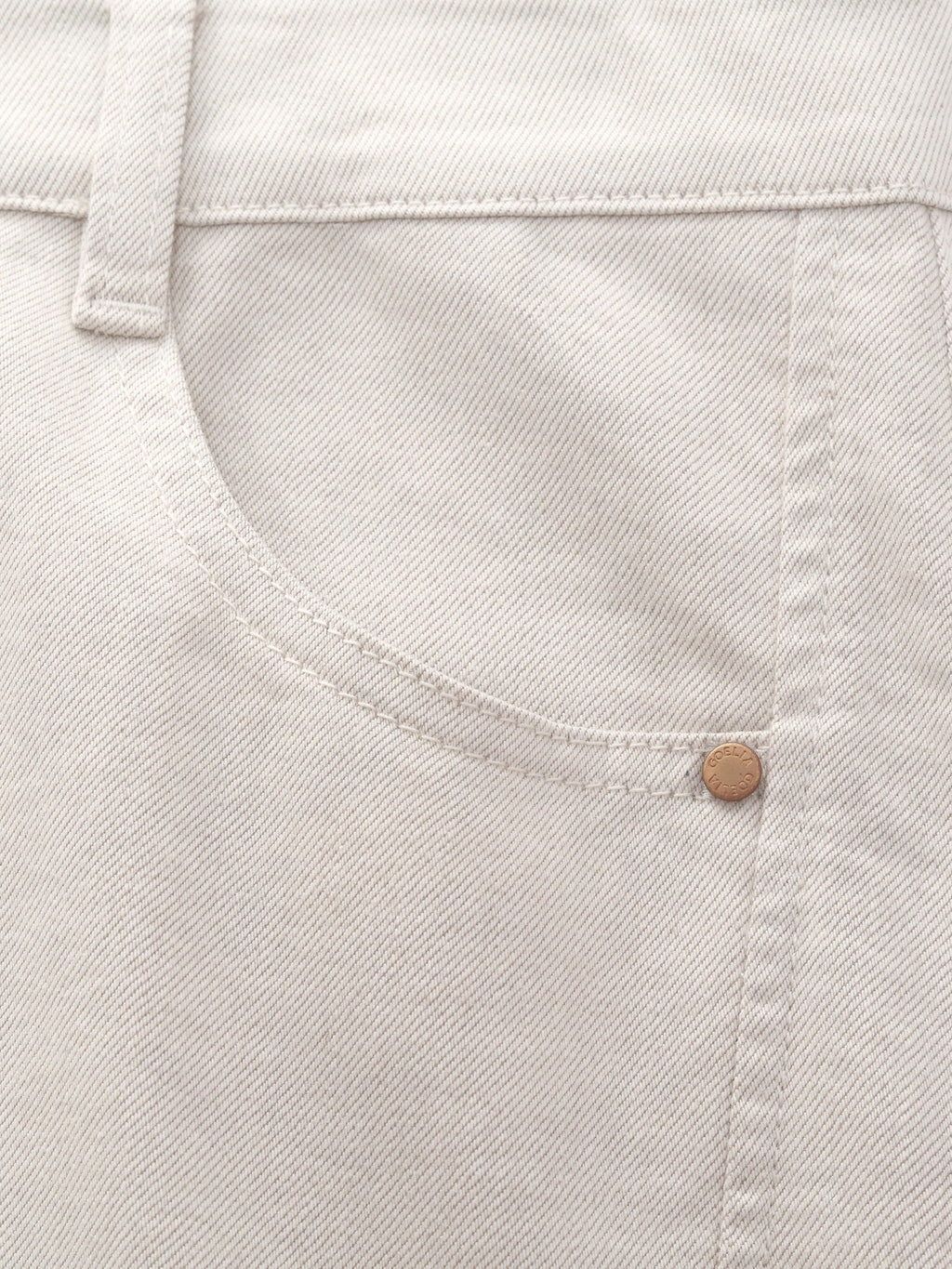 High-Cotton Curved Leg Jeans