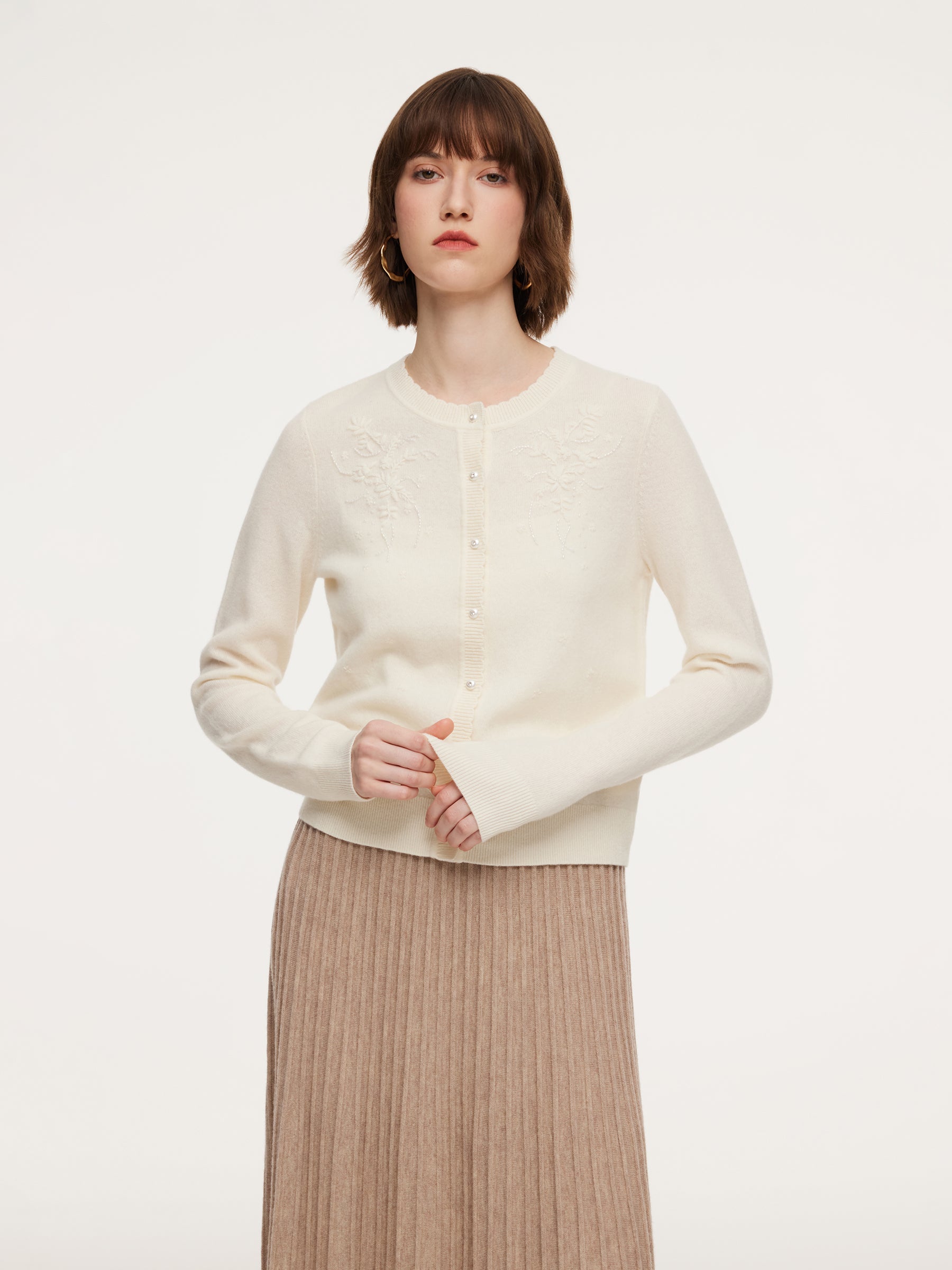 Round Neck Single-Breasted Cardigan