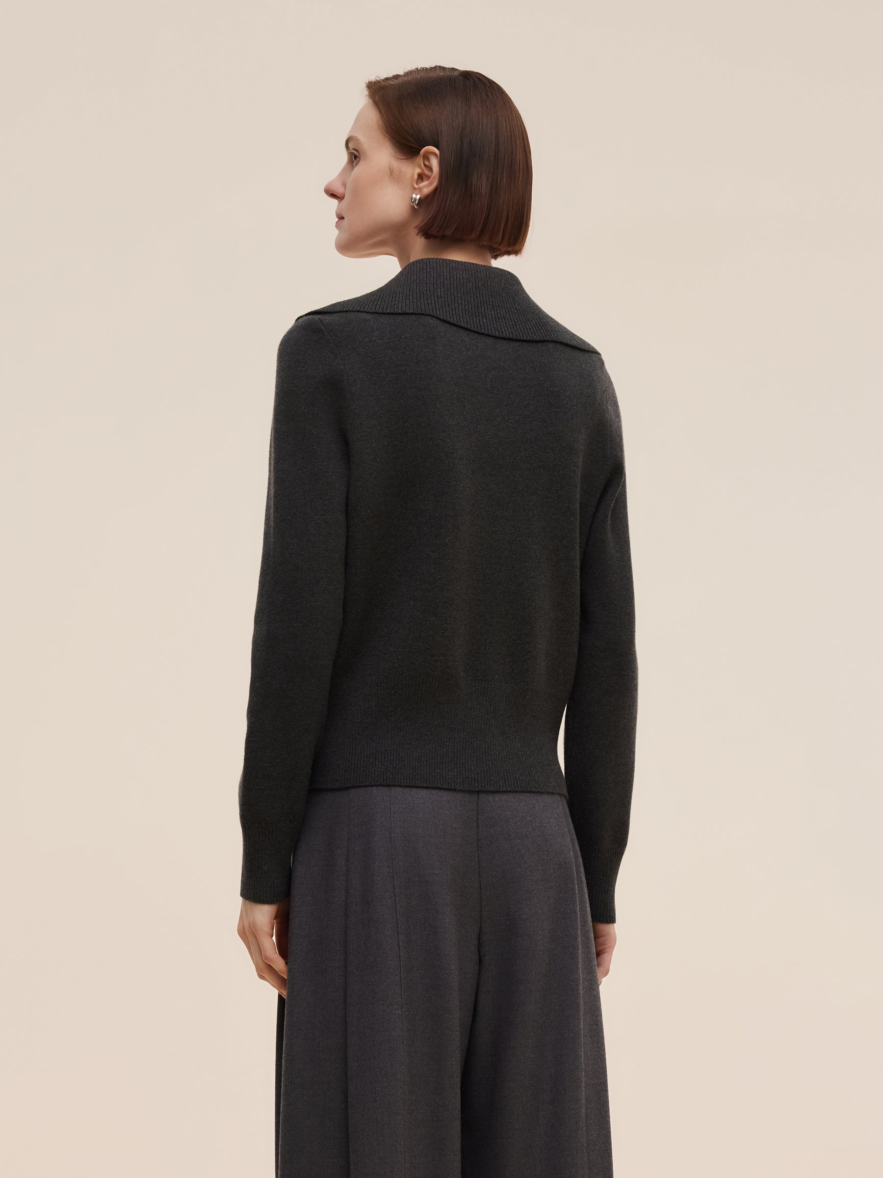 Wide Collar Zip Cardigan