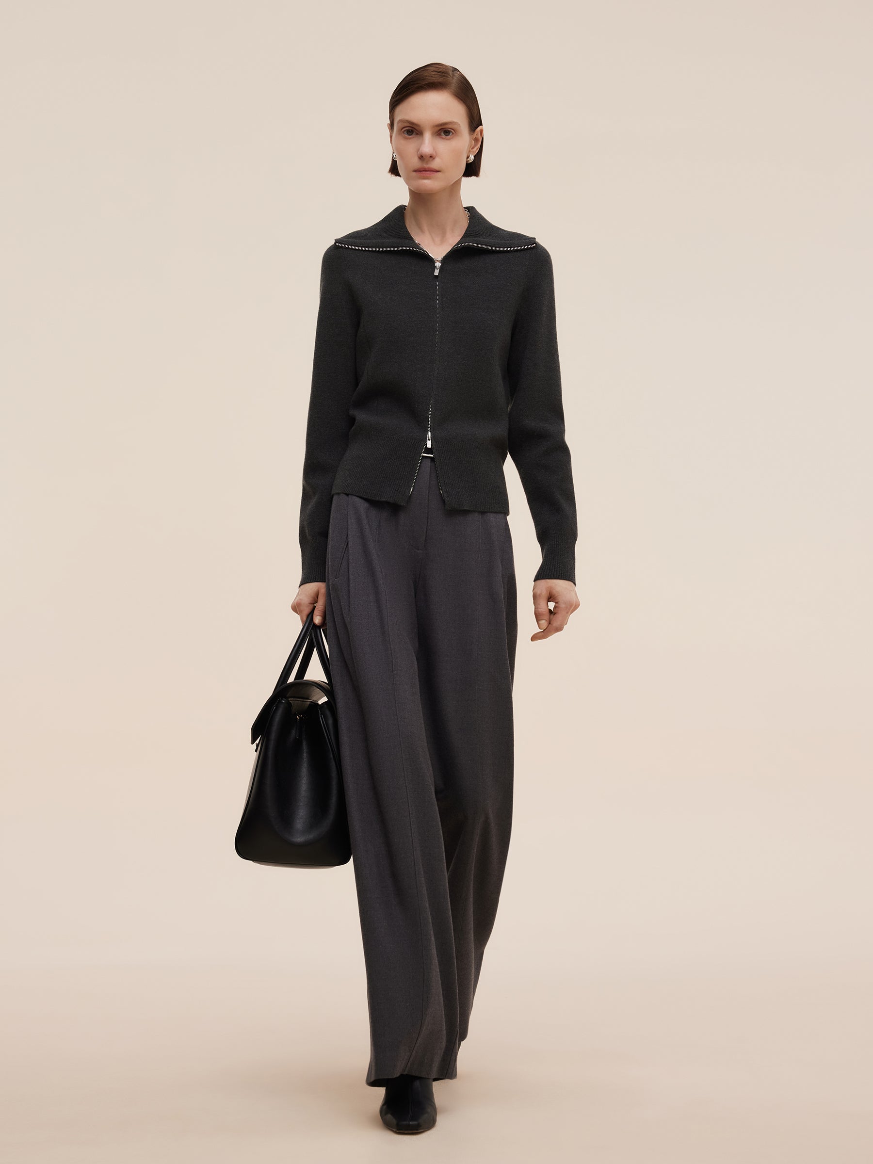 Wide Collar Zip Cardigan