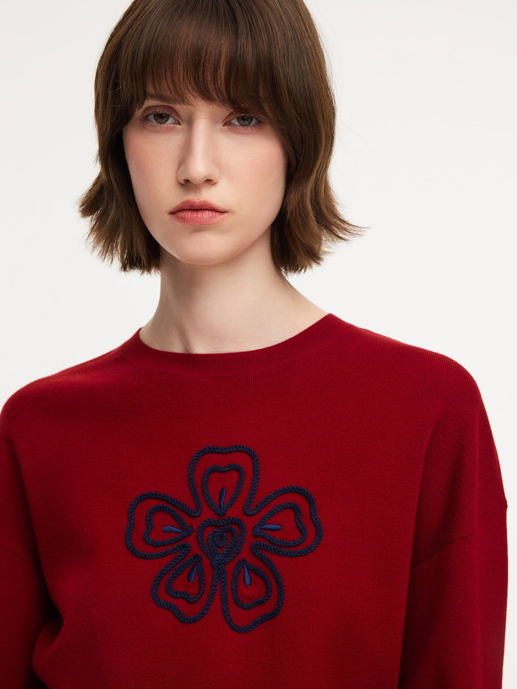 Round Neck Floral Loose Sweater