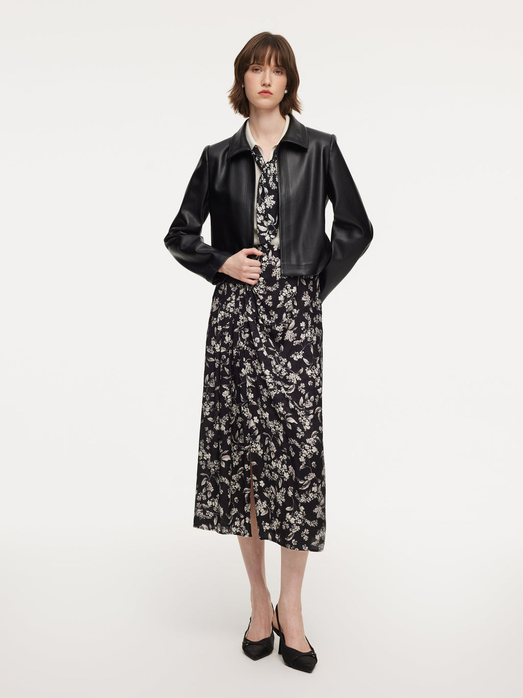 Twist-Front Slit Skirt