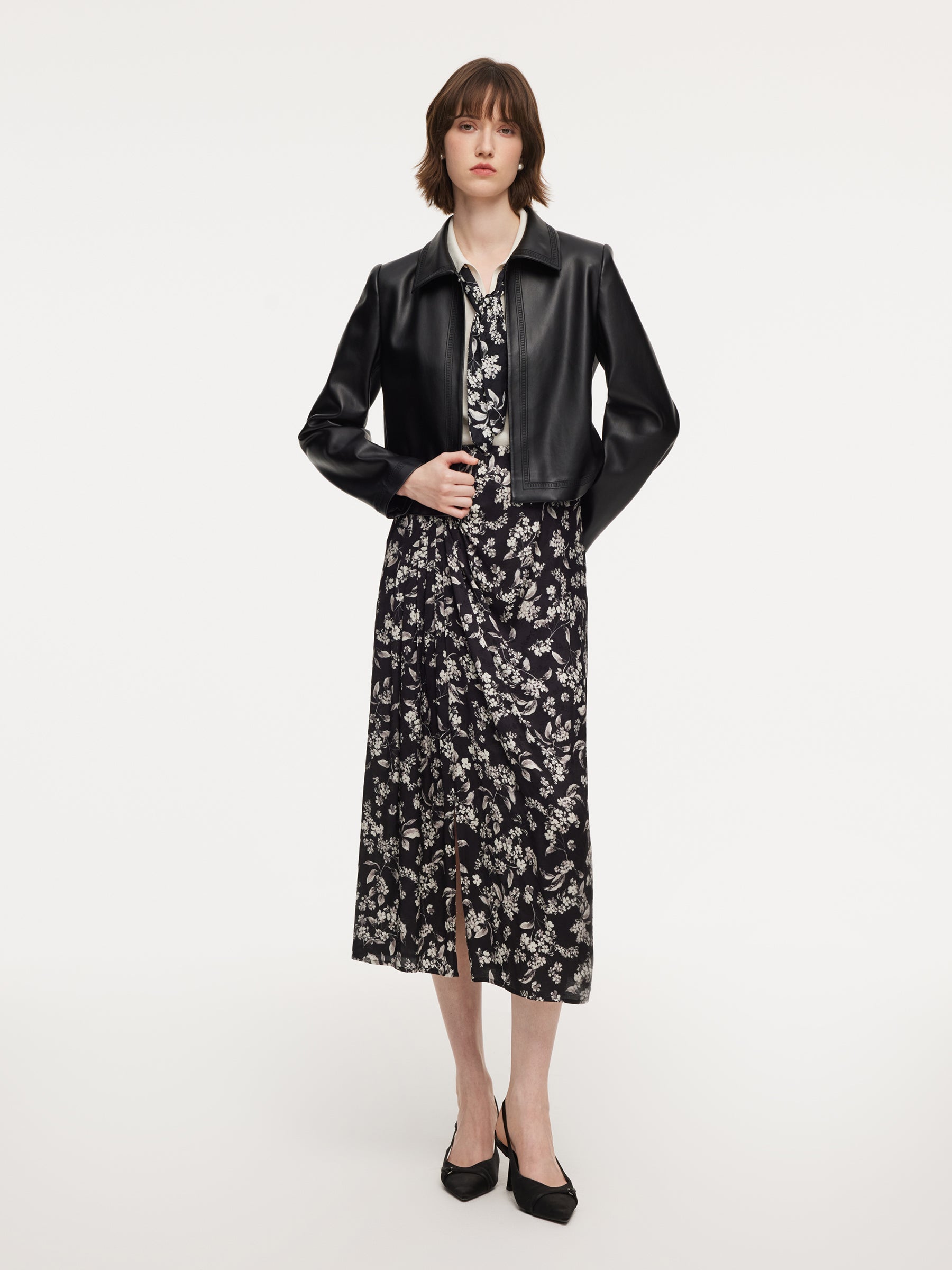 Twist-Front Slit Skirt