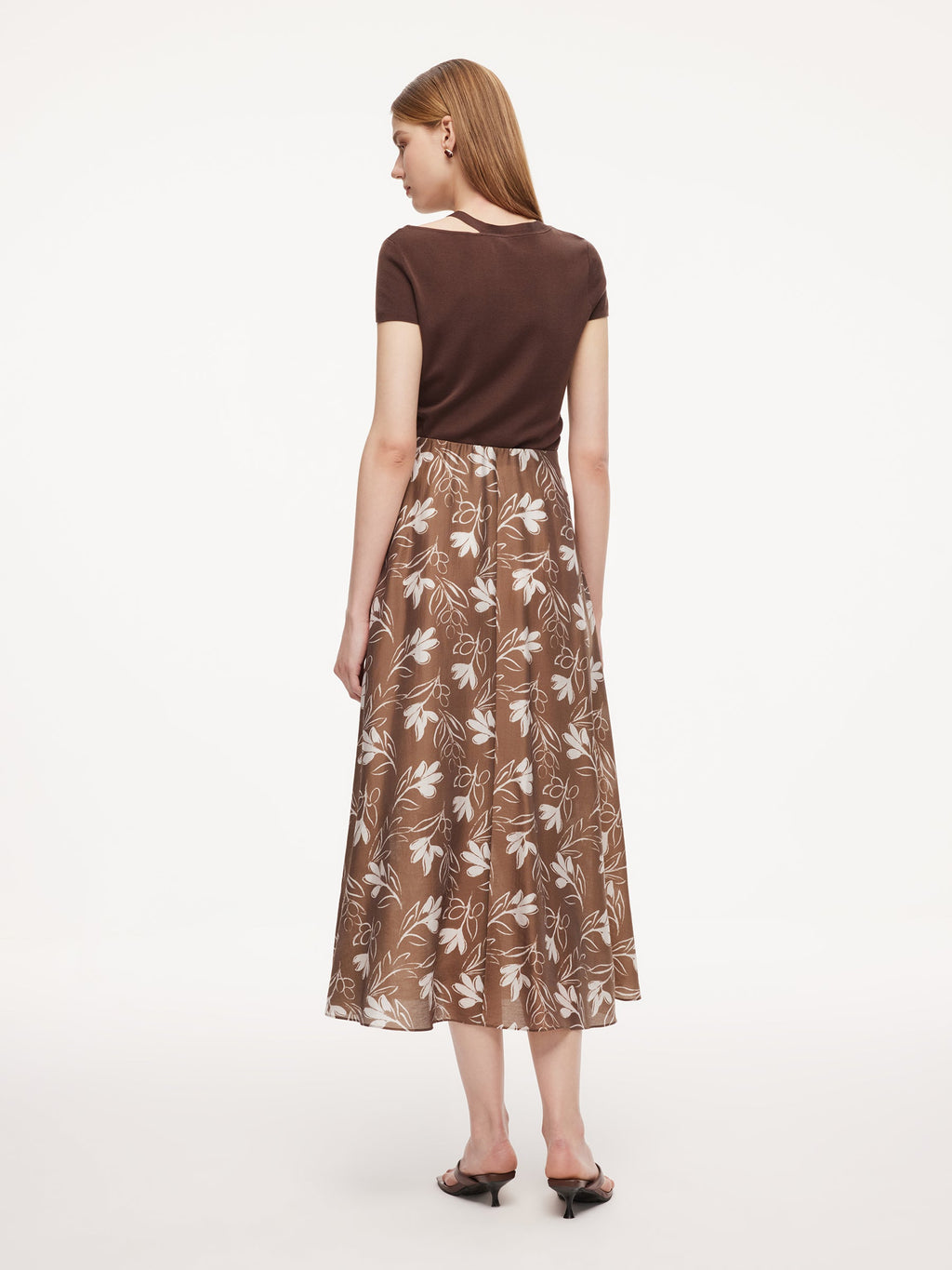 Wrinkle-Resistant Midi Drape Skirt