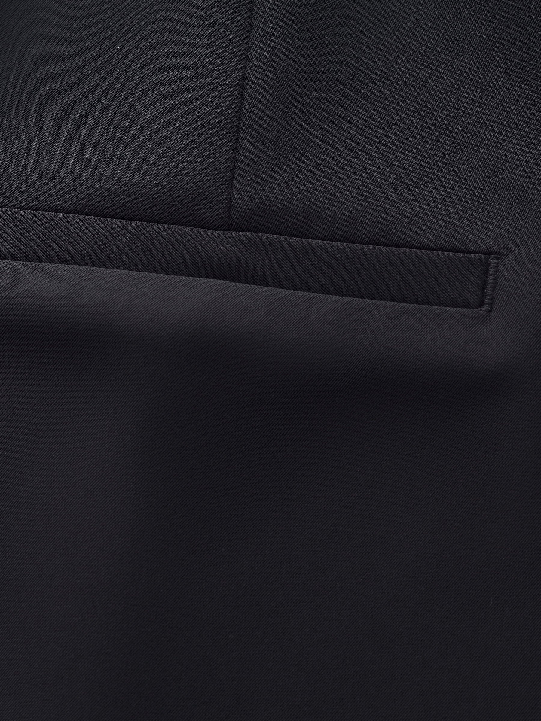 Wrinkle-Resistant High-Waist