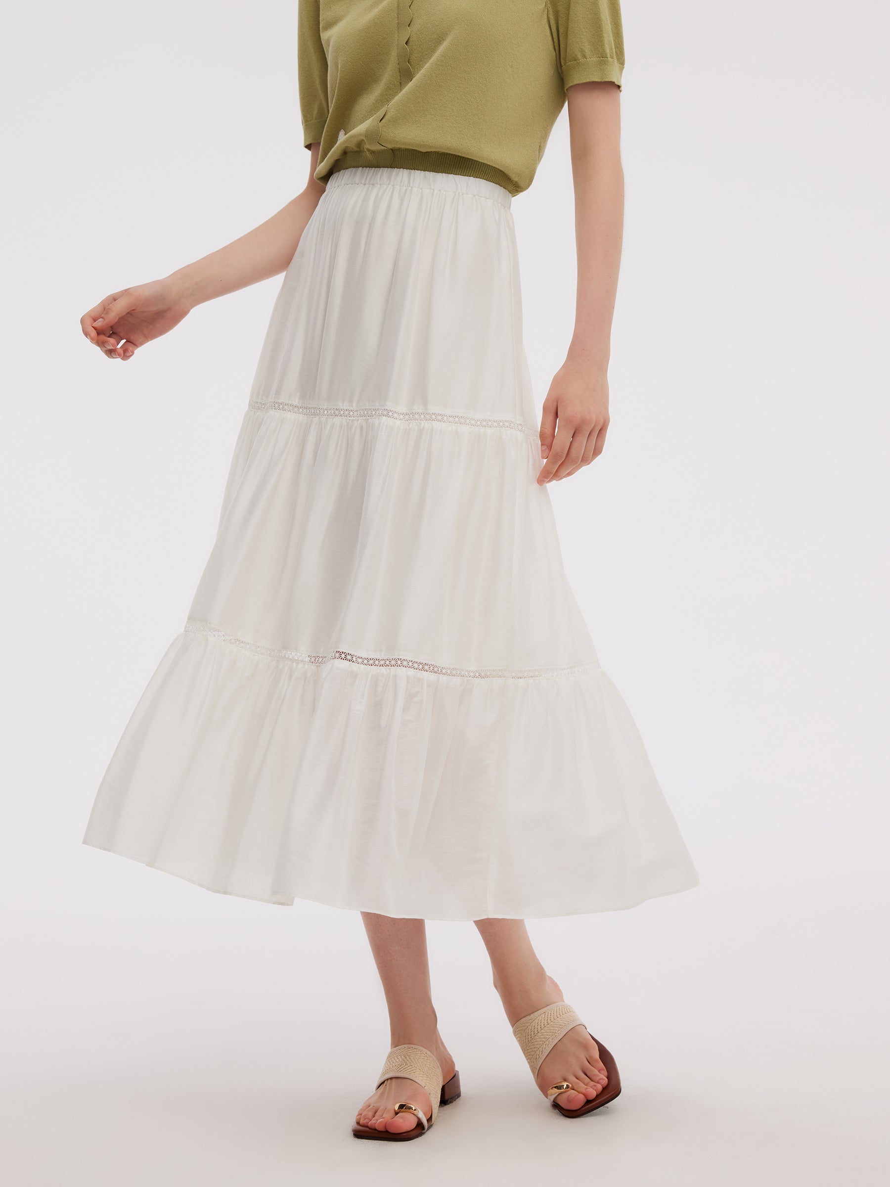 Elastic-Waist Flowing Skirt