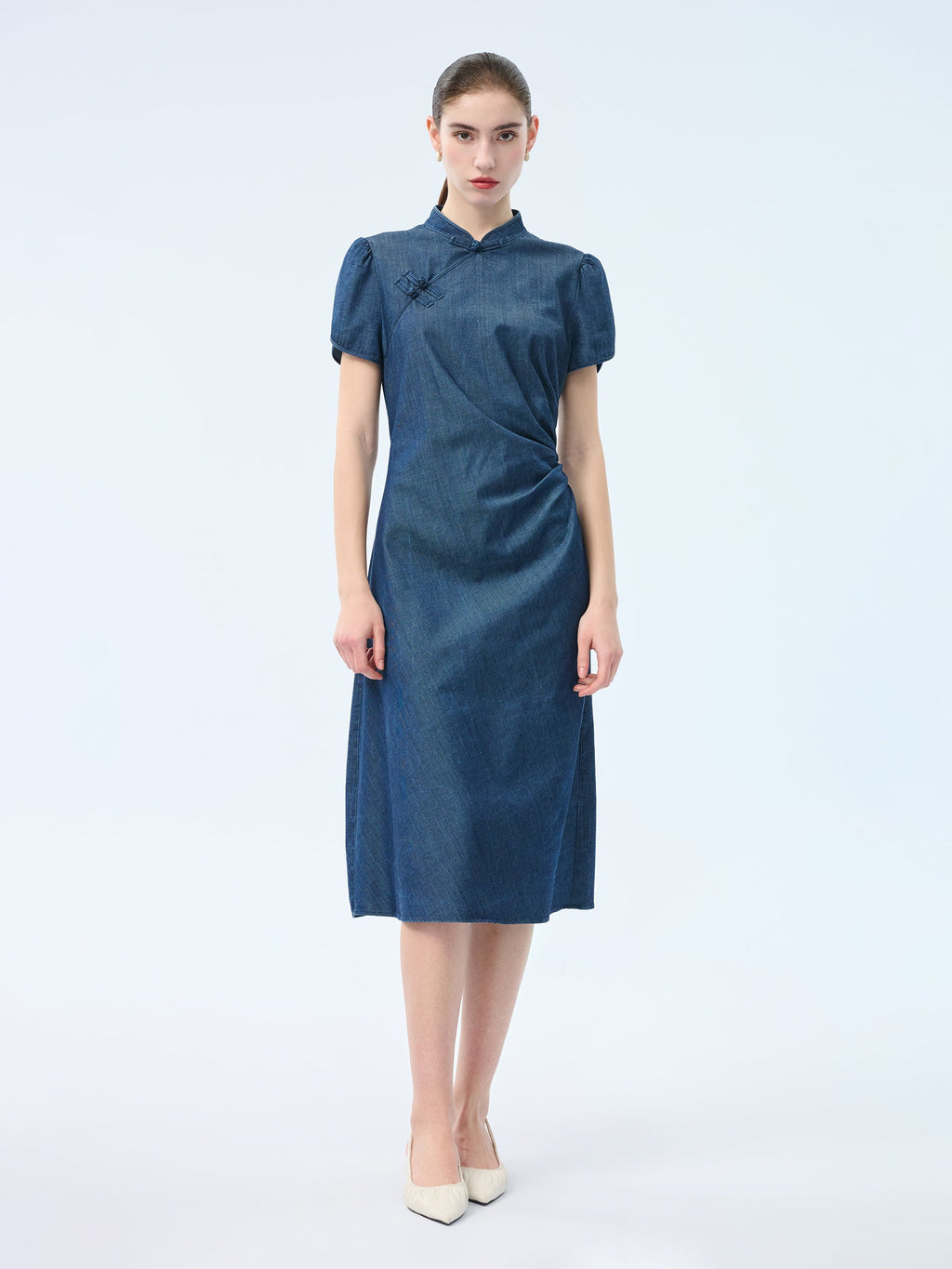 Frog Button Tulip Sleeve Dress