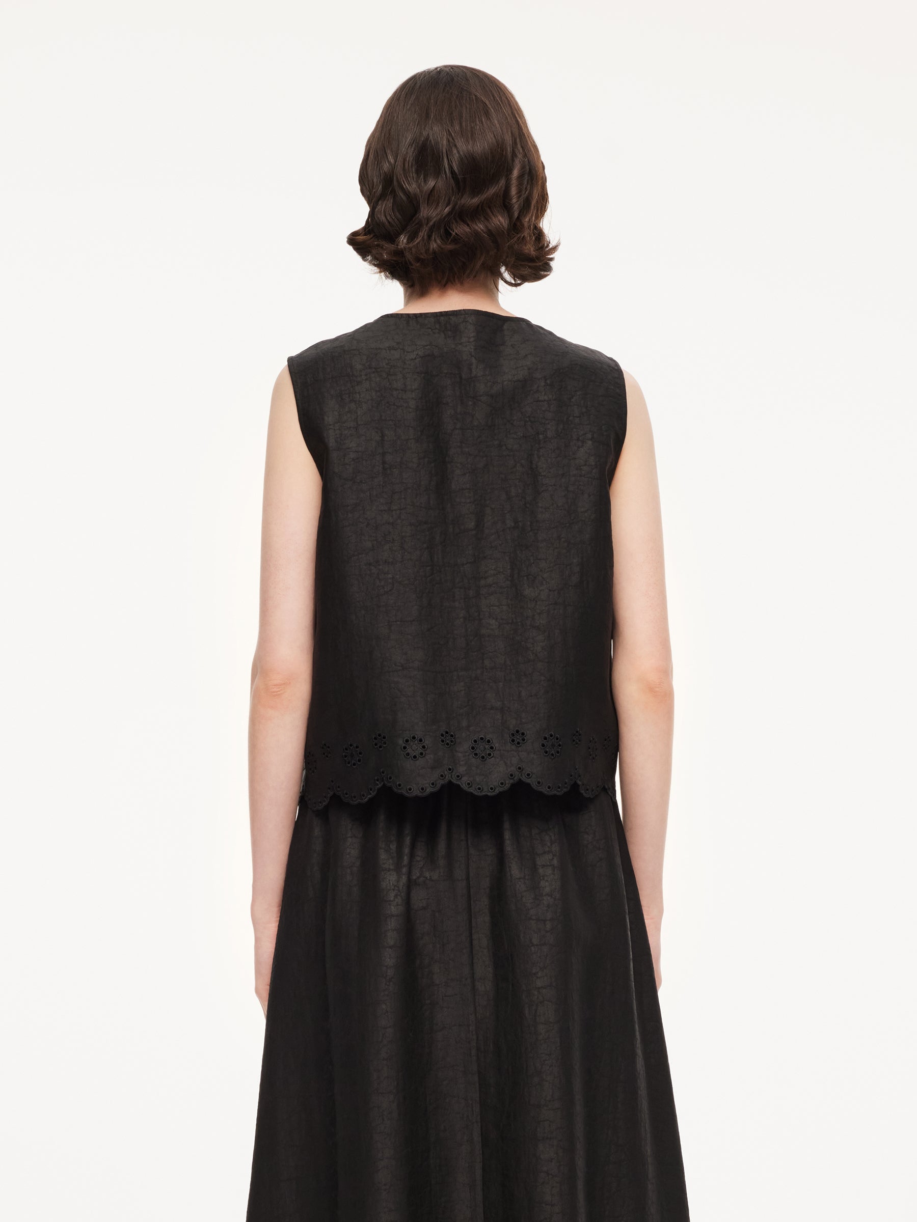 Onyx Button Sleeveless Vest