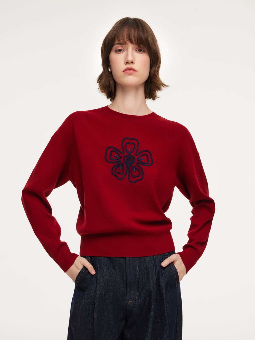 Round Neck Floral Loose Sweater